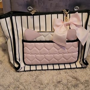 Betsey Johnson handbag